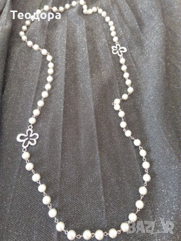 Асиметричен гердан с перлени мъниста, снимка 4 - Колиета, медальони, синджири - 30217187