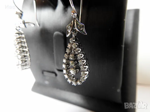 Луксозни златни обеци с диаманти, снимка 2 - Обеци - 48854405