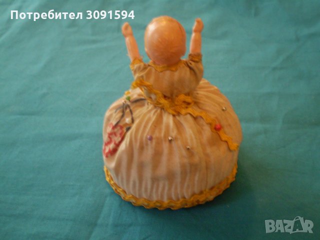 1920 г Малка Кукла Игленик, снимка 3 - Колекции - 34084405