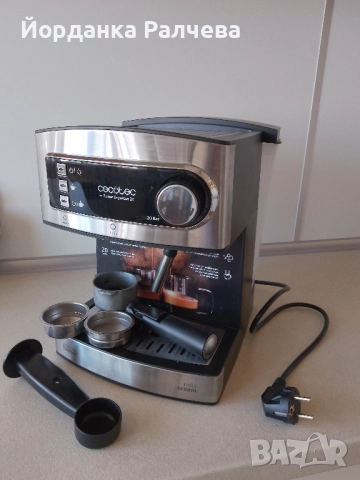 Кафемашина за еспресо и капучино Cecotec, снимка 2 - Кафемашини - 51793840
