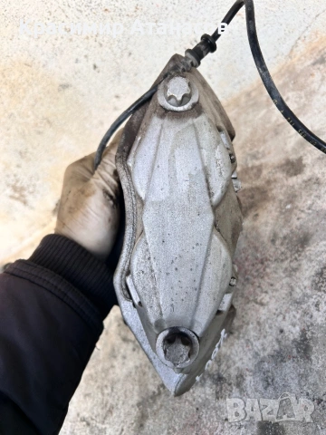 Спирачен апарат преден десен  за Мерцедес Е-класа W211.бензин 3.5, снимка 4 - Части - 53048380