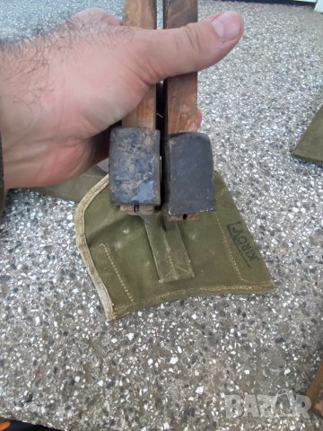 Продавам руска  войнишка брадвичка, снимка 5 - Други ценни предмети - 34880647