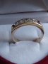 Прекрасен златен 18к дамски пръстен с пет брилянта тотал един карат , снимка 1 - Пръстени - 42922974