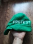 protest - страхотна зимна шапка универсален размер, снимка 2
