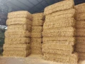 Продавам бали пшеничена слама – реколта 2025 г., снимка 1