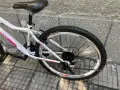 велосипед колело 26 цола 18 скорости много запазено като ново е внос от Австрия цената е 
      210 , снимка 11