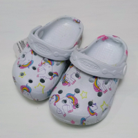 Нови детски чехли Crocs 🦄, снимка 2 - Детски сандали и чехли - 44683864