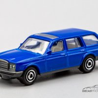 Мачбокс / Matchbox Mercedes-Benz W 123 Wagon, снимка 2 - Колекции - 32125839