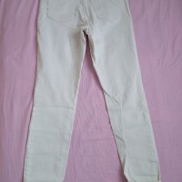 Панталон дънков, снимка 2 - Детски панталони и дънки - 42229009