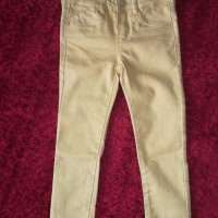 Два чифта нови дънки, снимка 2 - Детски панталони и дънки - 30271450