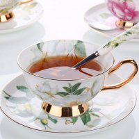 Изящен комплект за чай или кафе от костен порцелан, снимка 6 - Подаръци за жени - 34348254