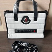 Промо цена Нова дамска чанта Moncler , снимка 1 - Чанти - 40038654