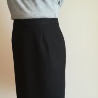 Нова Дамска черна, вълнена пола , снимка 3 - Поли - 30286799