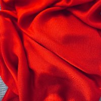 Голям червен шал, снимка 1 - Шалове - 39153742