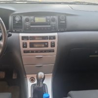 Toyota corolla1.6, снимка 4 - Автомобили и джипове - 42399427