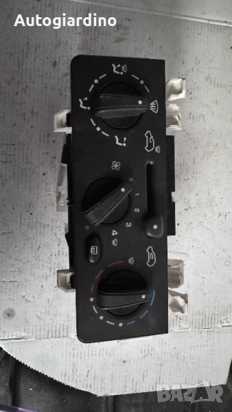 Климатичен блок / панел / табло зa Citroen C3 F664477S, снимка 1