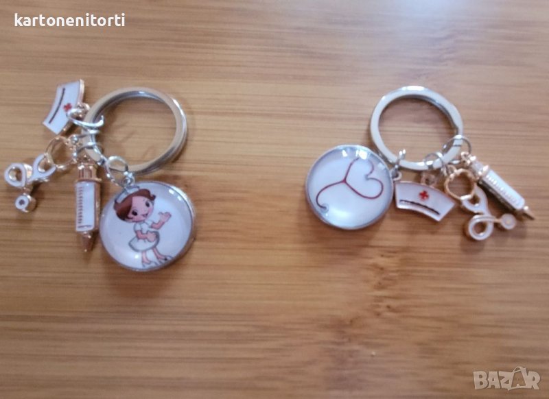 Тематични ключодържатели медицинска сестра доктор, снимка 1