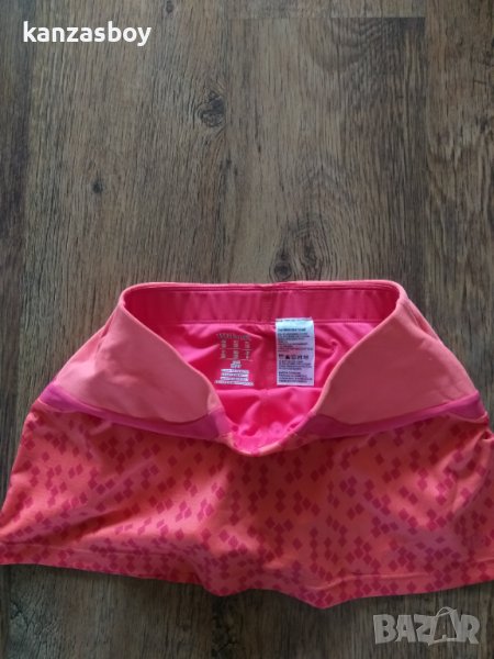 wilson - страхотна тенис пола, снимка 1