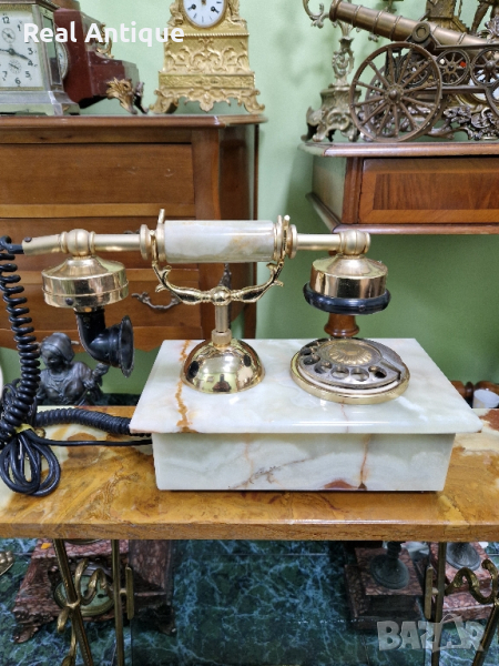 Уникален  рядък  антикварен колекционерски холандски телефон оникс позлатен бронз , снимка 1