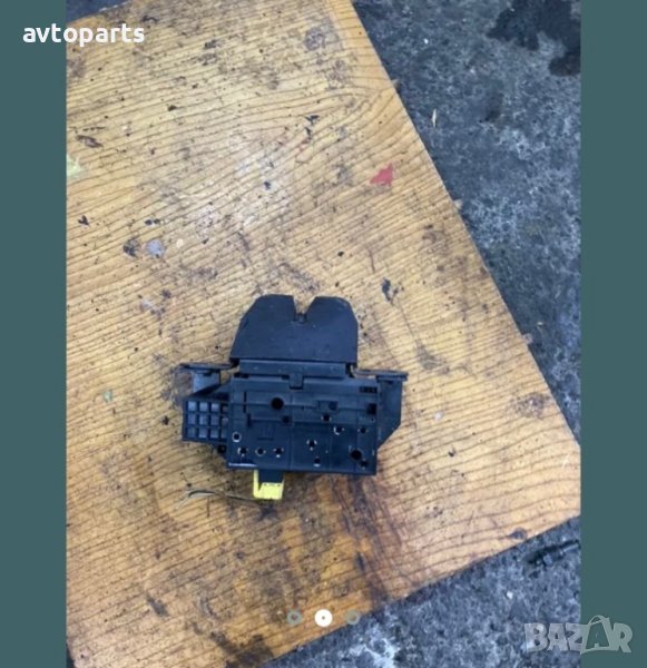 Opel signum 2003година брава багажник, снимка 1