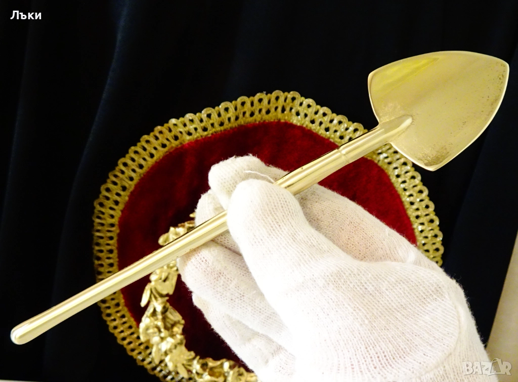 Бронзова лопата,градинарски инструмент за саксии,сукуленти. , снимка 1