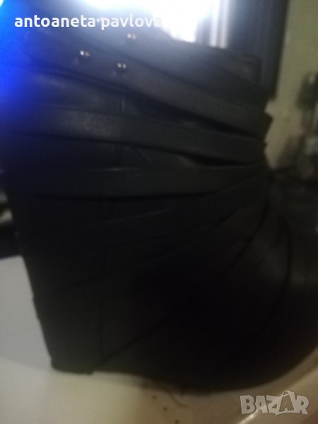 Интересни черни боти с каишки, снимка 1