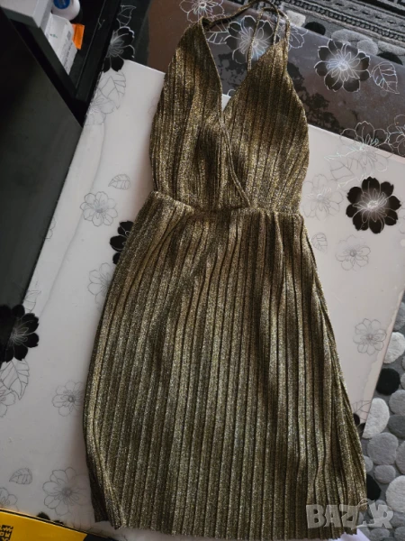 Продавам рокля , снимка 1