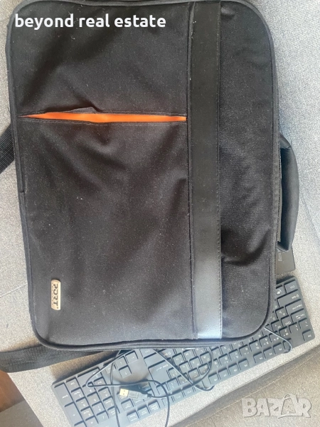 Лаптоп Lenovo за части + чанта + клавиатура Hama, снимка 1