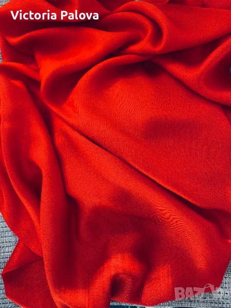 Голям червен шал, снимка 1