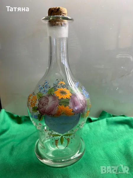 Стъклена бутилка, гарафа, ръчно изрисувана, винтидж, снимка 1