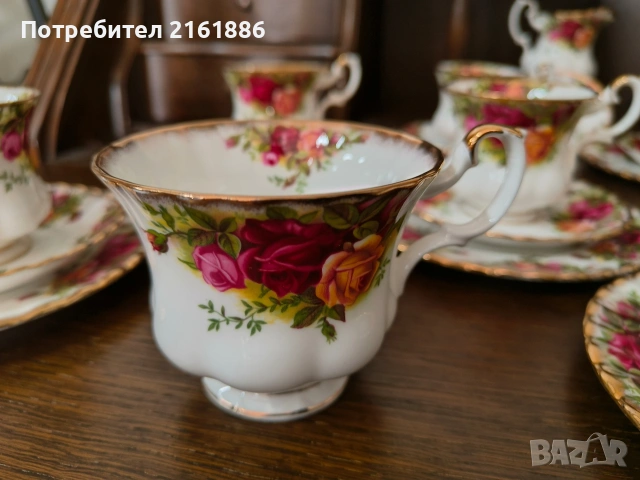 Royal Albert - 9 тройни сета, снимка 4 - Сервизи - 54039261