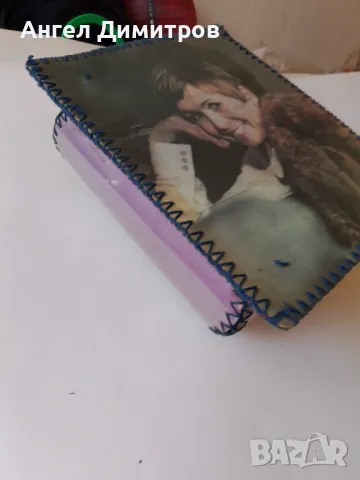 Лили Иванова соц кутия , снимка 2 - Антикварни и старинни предмети - 49973235