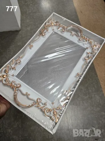 подноси с огледало