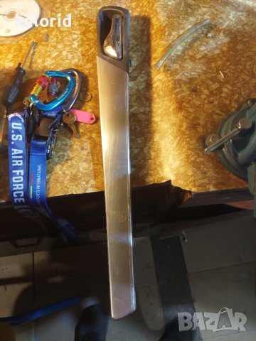 Лайсна от предна лява врата за ц класа w203 2007г