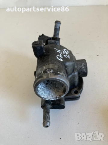 Корпус на термостат за Mercedes CLK W209 270 CDI (2005), снимка 3 - Части - 53887035