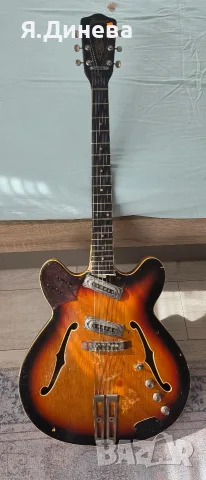 Ретро полуакустична електрическа китара Framus