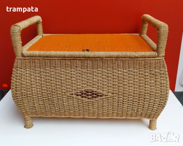 НАЙ ДОБРАТА ОФЕРТА Стара немска плетена /ратан табуретка ,стол,шкаф съндък, 