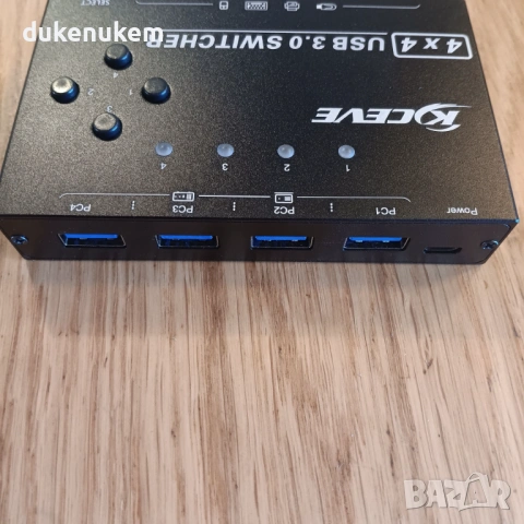 USB 3.0 превключвател, 4 входа 4 изхода, снимка 10 - Кабели и адаптери - 53372432