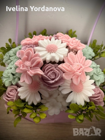 Сапунена аранжировка, снимка 2 - Подаръци за жени - 52509927