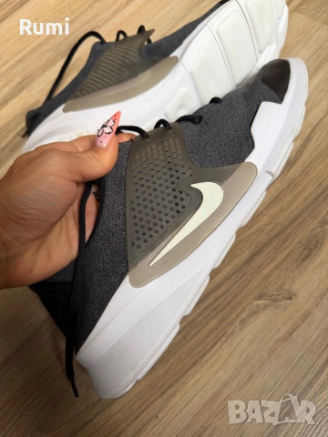 Оригинални мъжки маратонки Nike Arrowz  ! 47,5 н, снимка 5 - Маратонки - 50925203