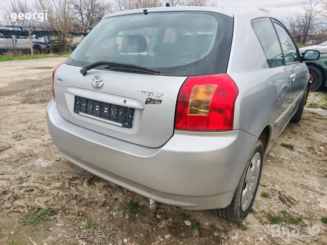 Тойота Корола на части