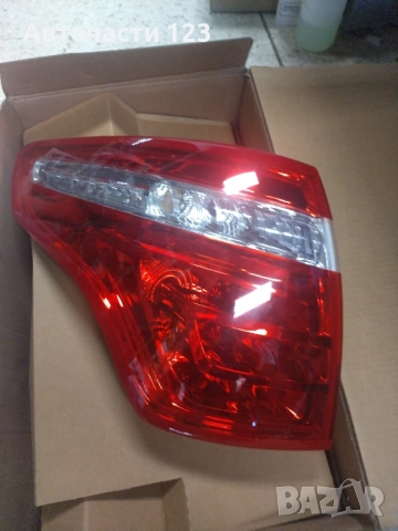 ЧИСТО НОВ ЛЯВ СТОП ЗА CITROEN PICASSO 06-11