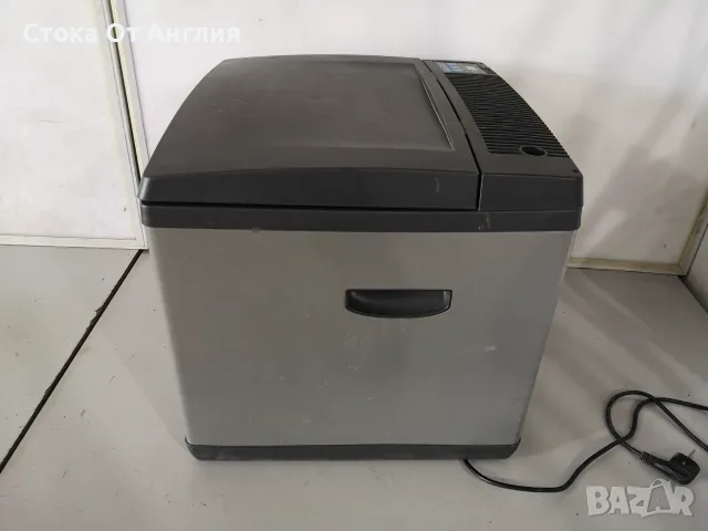 Хладилник / ракла - Waeco CollFun 40L /+10 °C до –15 °C, снимка 5 - Хладилници - 55940373