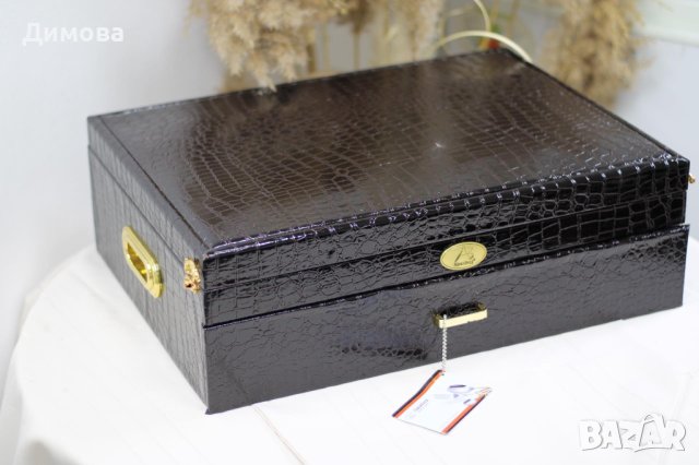 Куфар с прибори 112 части, снимка 2 - Прибори за хранене, готвене и сервиране - 40668681