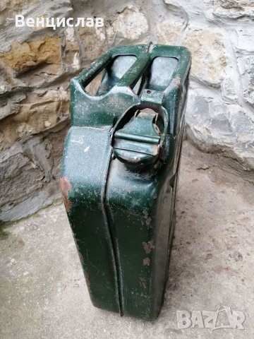 Стара Соц Метална Туба За Гориво / 20 Литра., снимка 5 - Антикварни и старинни предмети - 36605222