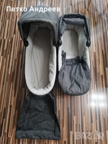4 бр. Mountain Buggy – 2 кошници за кола Protect 0-13 кг + 2 коша Plus за новородено, снимка 12 - Стоки за близнаци - 55792451