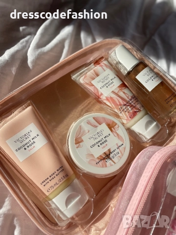 Несесер с козметика Victoria’s Secret, снимка 3 - Козметика за тяло - 52388588