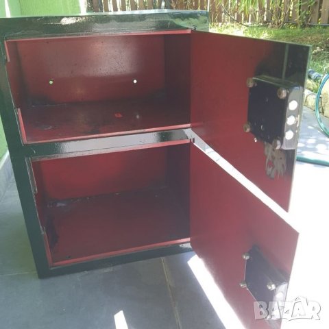 Каса  /Сейф, снимка 5 - Сейфове и каси - 29827688