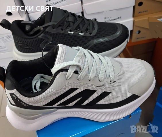 Нови мъжки маратонки 