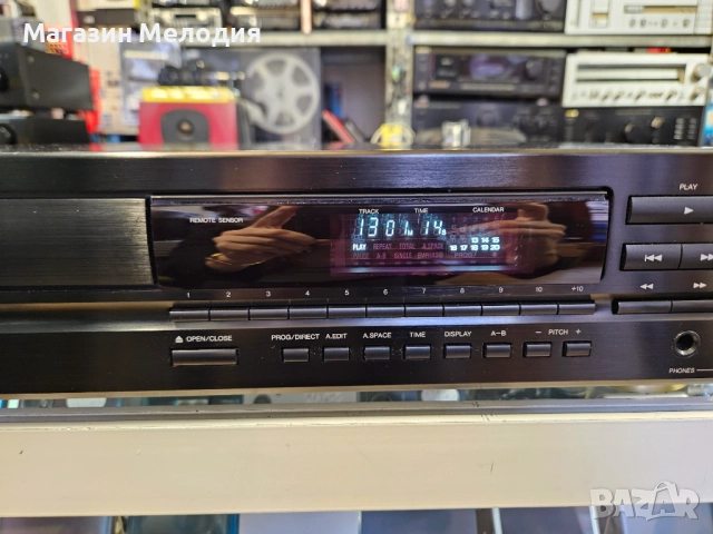 CD Player DENON DCD-695 Black с оригинално дистанционно. В отлично техническо и визуално състояние., снимка 7 - Декове - 52379150